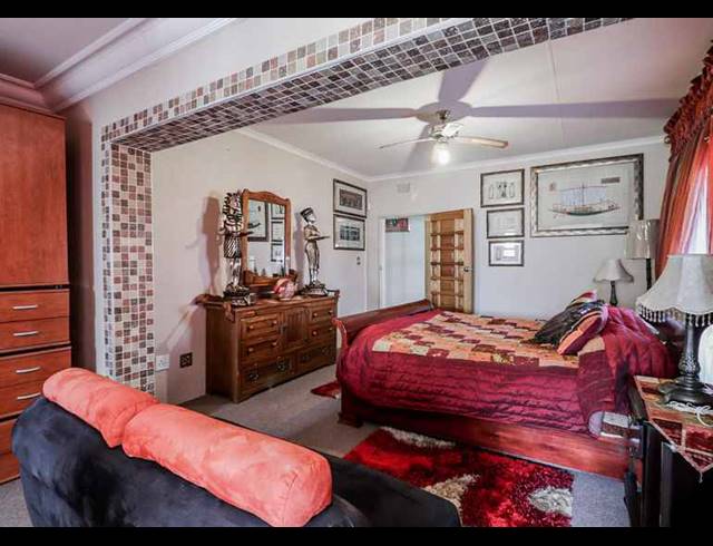 3,400M² SMALLHOLDING FOR SALE IN GROOTVALY